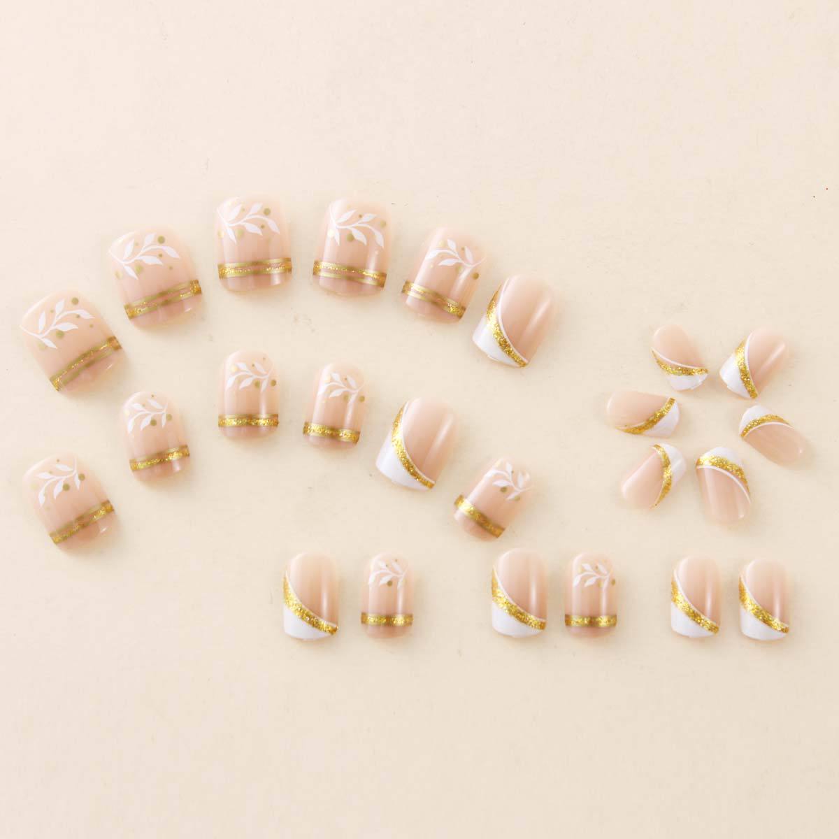 Naakte korte vierkante opdruk  - Press On Nail Set recensie en prijs