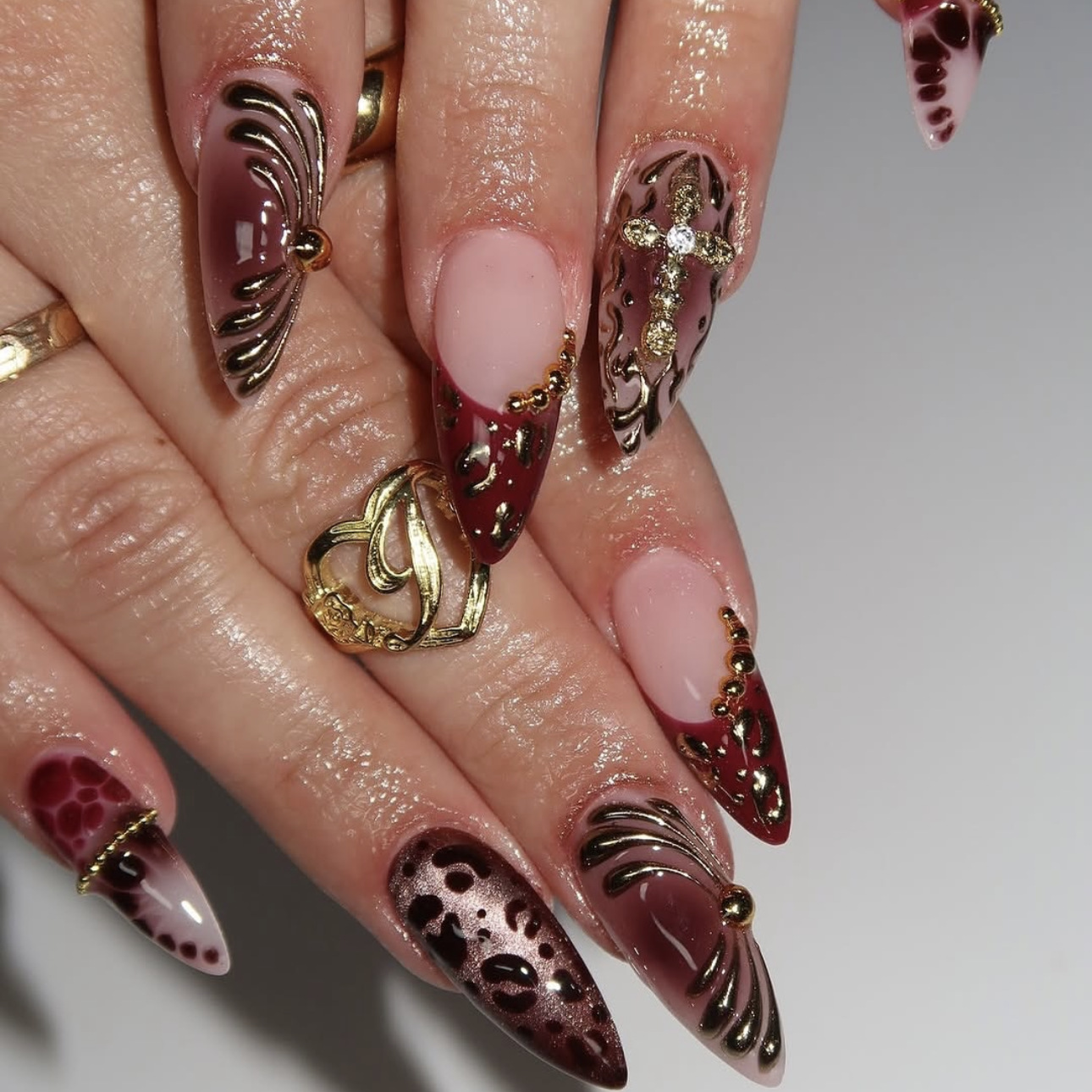 Medium nepnagels voor vrouwen, - Press On Nail Set recensie en prijs