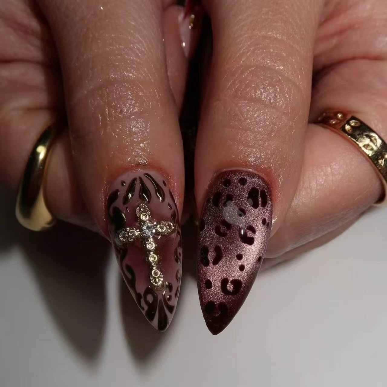 Gradient wijnrood bruine nepna - Press On Nail Set recensie en prijs